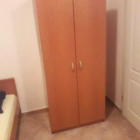 Kamin بولا